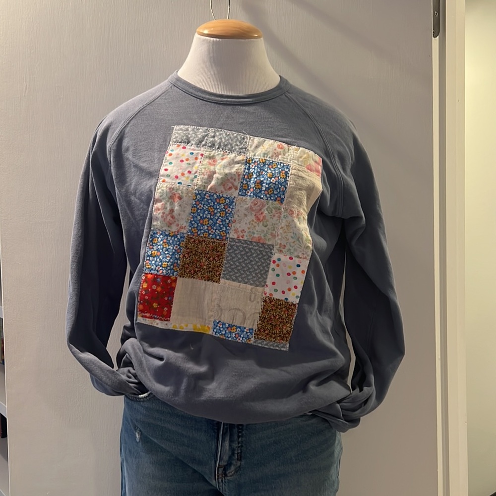 Reclaimed, Womens Quilted Crewneck Sweatshirt, Size M